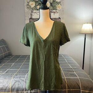 ♥️Dept 222 Olive Green V-Neck Women's Top Size L